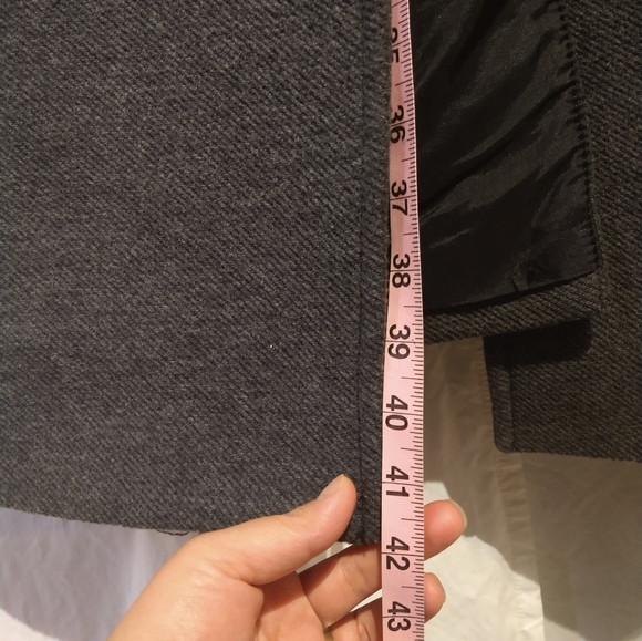 Donated to Charity - Picture 3 of 4